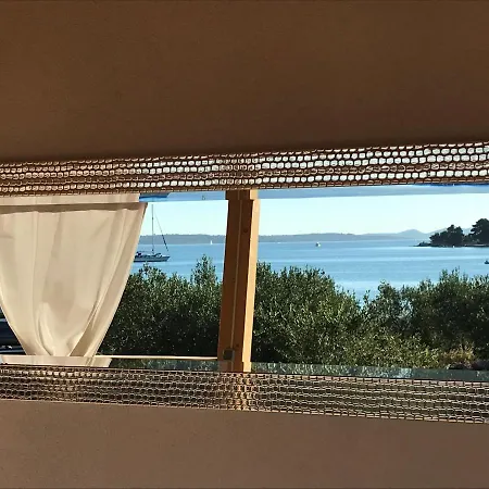 Beachhouse Smiley